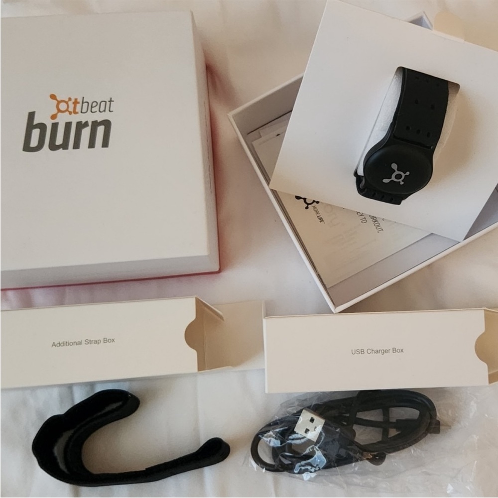 Orange theory armband heart rate monitor